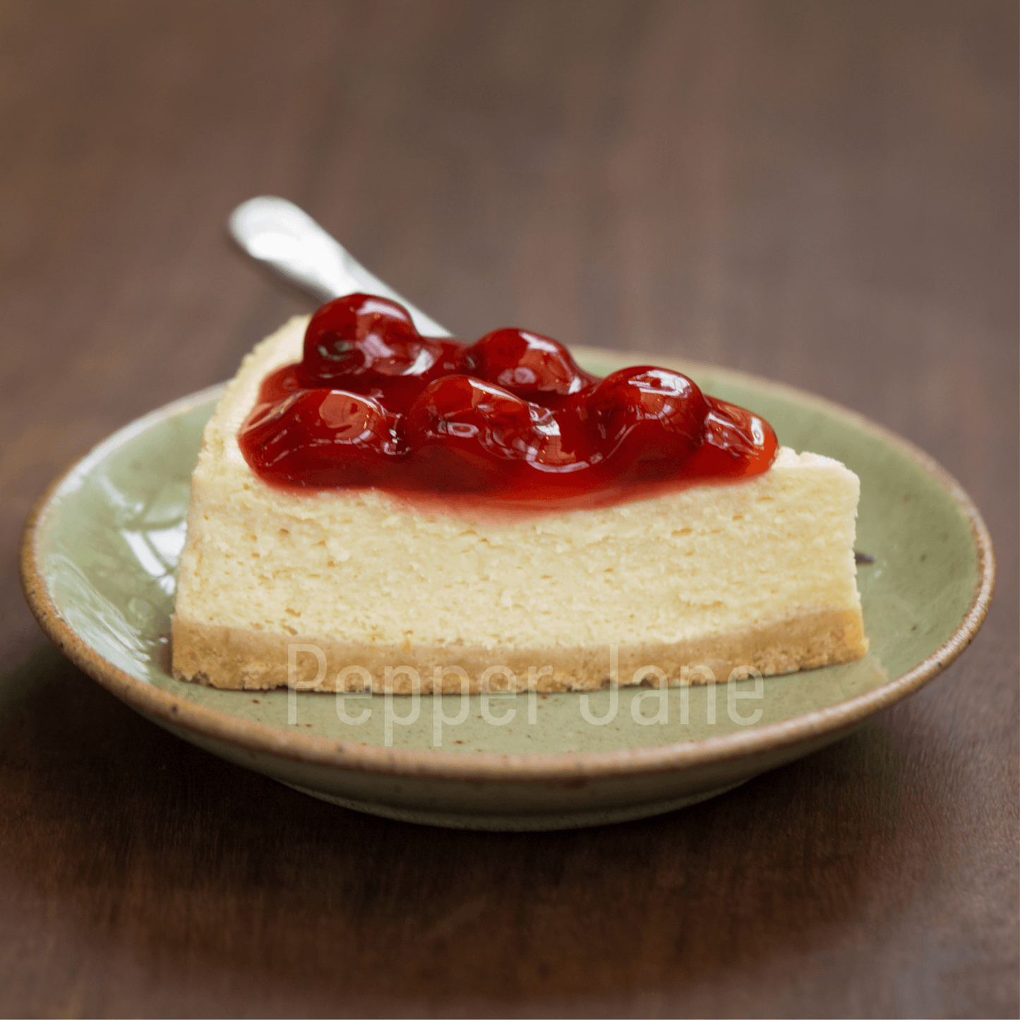 Cherry Cheesecake fragrance oil: rich cream cheese, buttery crust, and sweet cherry notes.