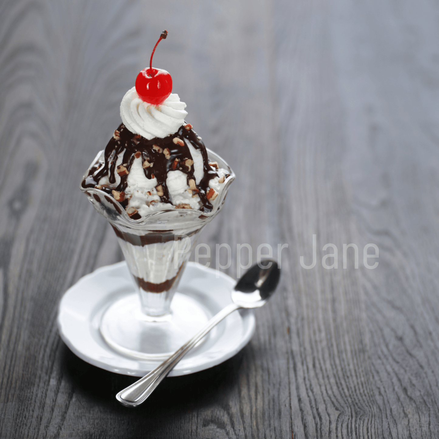 Hot Fudge Sundae fragrance oil: creamy vanilla bean ice cream, rich chocolate fudge, and sweet whipped cream